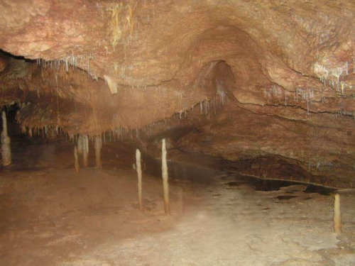 Pestera Hoanca Apei poza